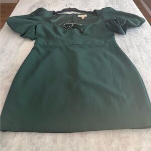 Chelsea Badgley Mischka Emerald Green Mini Dress with Puff Sleeves, Size 16